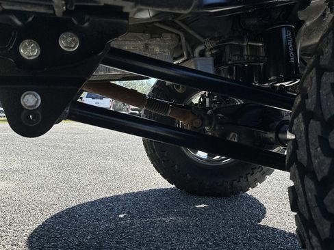 Used 2022 Ford F350 Platinum w/ Tremor Off-Road Package image 12