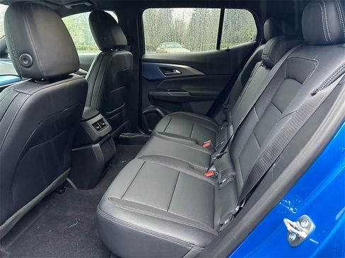 New 2026 Chevrolet Equinox EV LT image 15