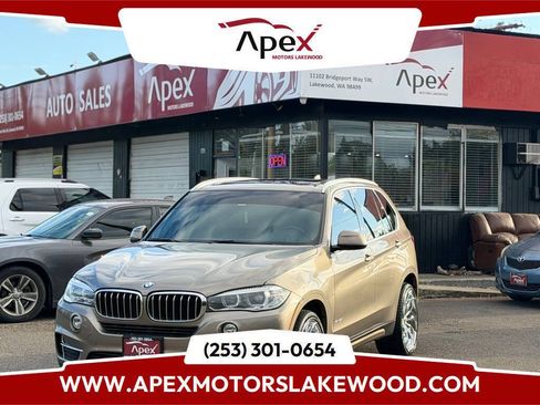 Used 2017 BMW X5 xDrive35i w/ Premium Package AWD/4WD image 1