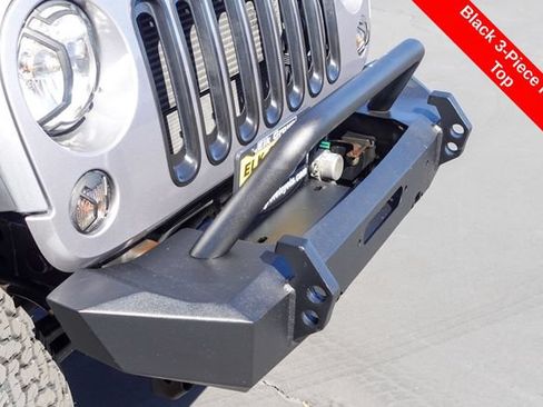 Used 2017 Jeep Wrangler Unlimited Sport w/ Quick Order Package 24S AWD/4WD image 6