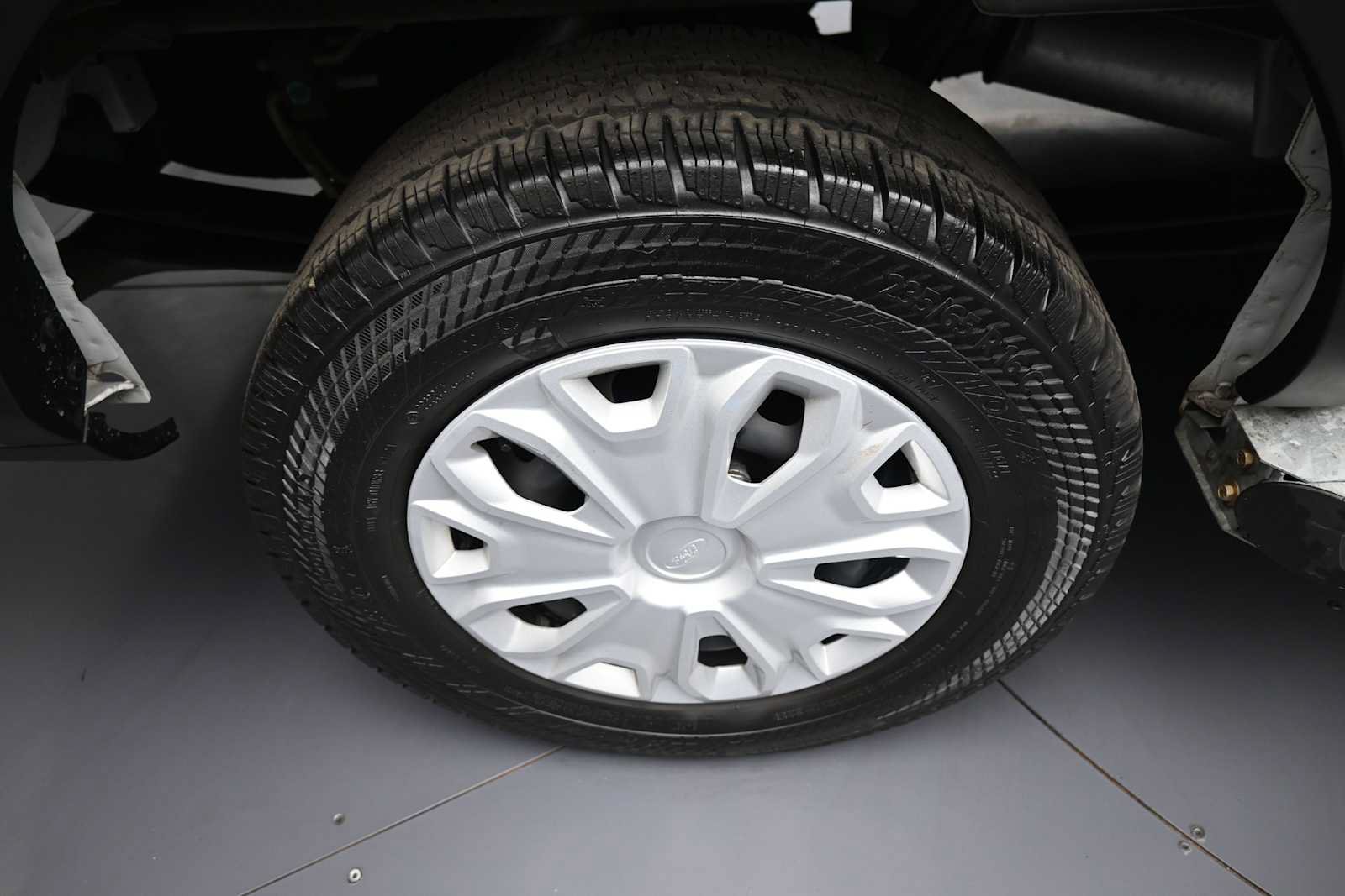 Used 2025 Ford Transit 250 Low Roof w/ Exterior Upgrade Package RWD image 12