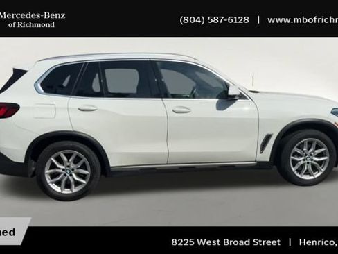 Used 2023 BMW X5 xDrive40i w/ Parking Assistance Package AWD/4WD image 3