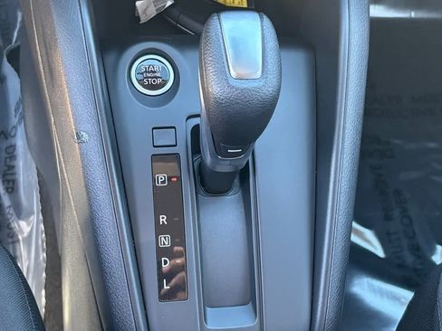 Certified 2025 Nissan Kicks Play S image 22