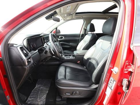 Used 2021 Kia Sorento EX FWD image 13