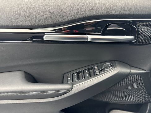 Used 2024 Kia Seltos S image 10