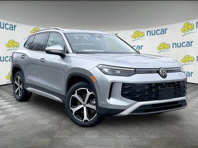 New 2026 Volkswagen Tiguan SE