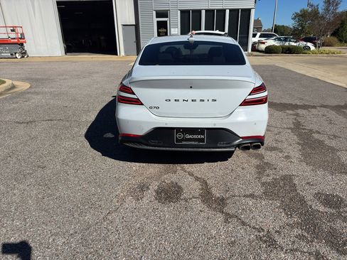 Used 2022 Genesis G70 2.0T w/ Prestige Package image 5