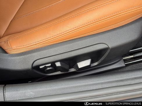 Used 2020 BMW Z4 M40i w/ Premium Package image 13