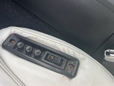Used 1992 Chevrolet Corvette Convertible RWD image 28