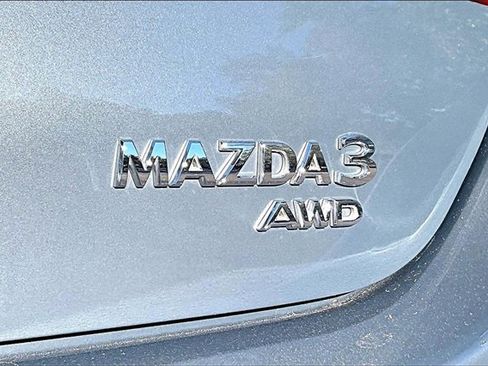 Used 2024 MAZDA MAZDA3 s image 21