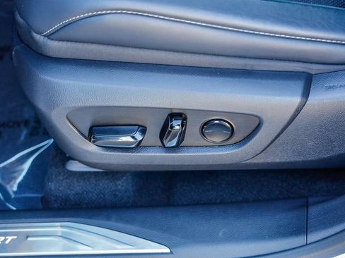 Used 2024 Lexus RX 500h F Sport w/ Convenience Package image 23