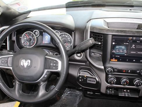 Used 2024 RAM 2500 Big Horn image 21