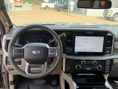 New 2026 Ford F450 Platinum w/ Platinum Plus Package AWD/4WD image 29
