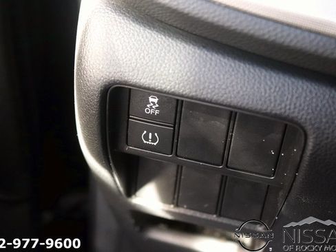 Used 2017 Honda CR-V LX image 23