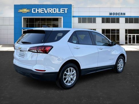 Certified 2024 Chevrolet Equinox LS w/ LS Convenience Package image 5