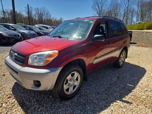 Used 2005 Toyota RAV4 4WD image 3