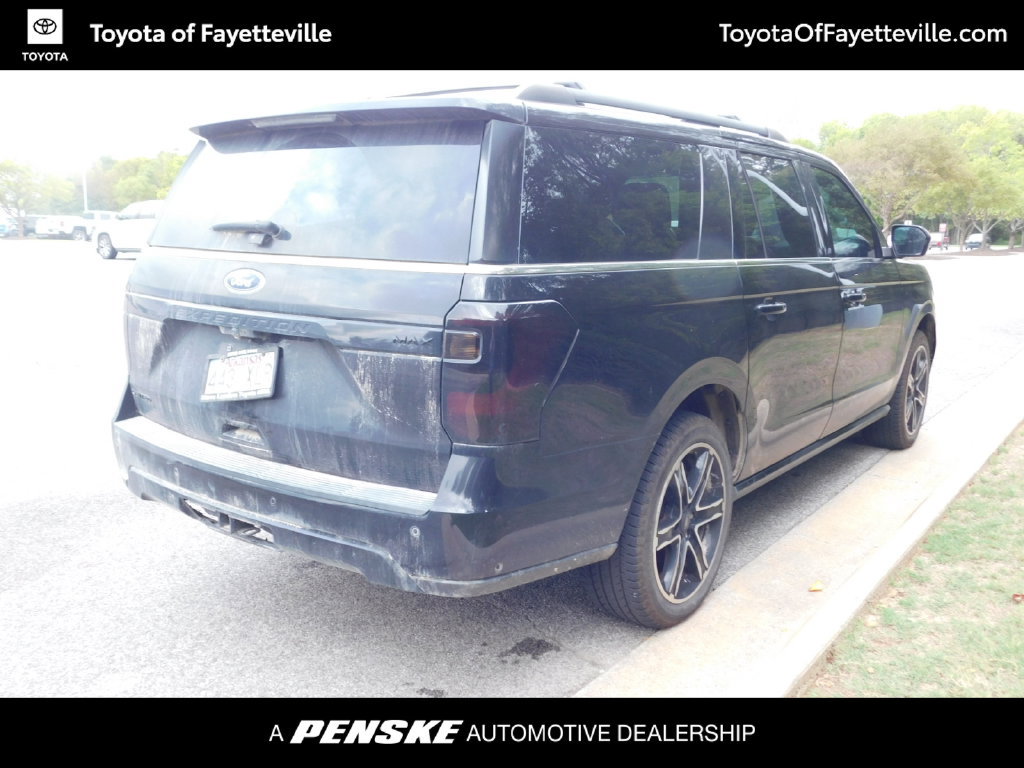Used 2019 Ford Expedition Max Limited w/ Equipment Group 303A AWD/4WD image 4