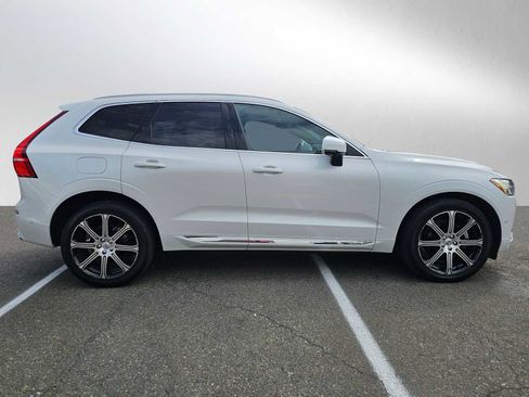 Used 2021 Volvo XC60 T5 Inscription w/ Protection Package Premier image 2