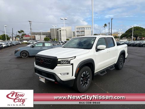 Used 2024 Nissan Frontier Pro-X RWD image 1