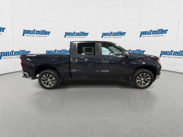 Used 2023 Chevrolet Silverado 1500 LT AWD/4WD image 13