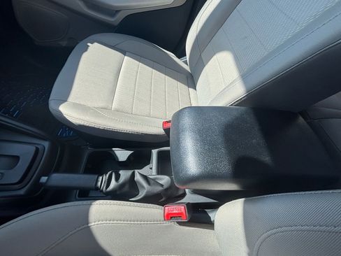 Used 2021 Ford EcoSport S image 26