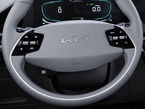 New 2025 Kia Niro EX image 22
