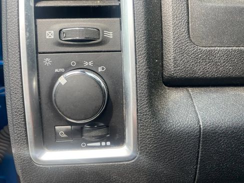 Used 2021 RAM 1500 Warlock AWD/4WD image 11