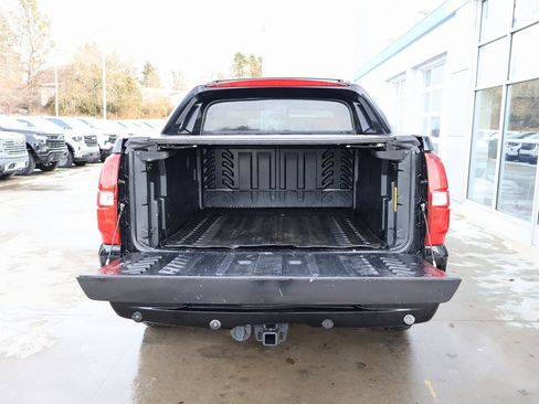 Used 2012 Chevrolet Avalanche LTZ image 32