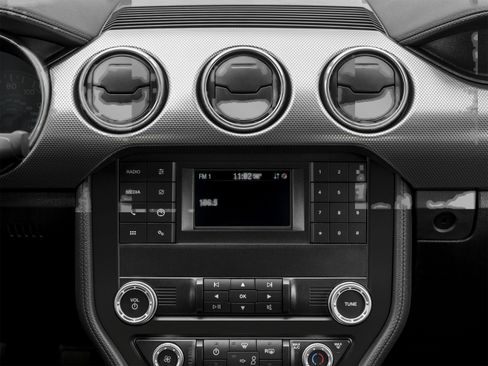 Used 2022 Ford Mustang GT w/ Equipment Group 301A RWD image 19