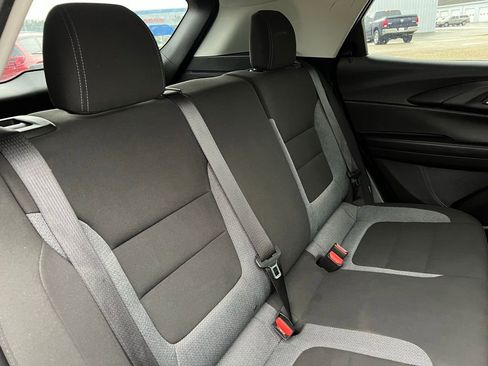 Used 2023 Chevrolet TrailBlazer LT w/ Convenience Package image 14