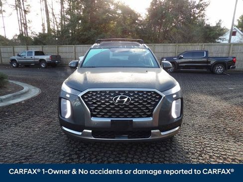 Used 2022 Hyundai Palisade Calligraphy w/ Winter Package image 3