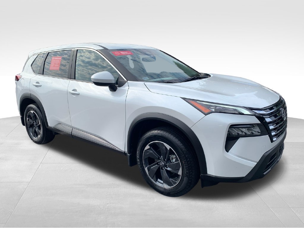 Certified 2025 Nissan Rogue SV FWD image 8