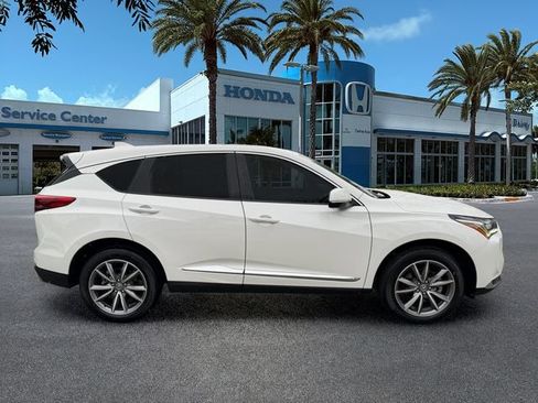 Certified 2023 Acura RDX FWD w/ Technology Package image 9