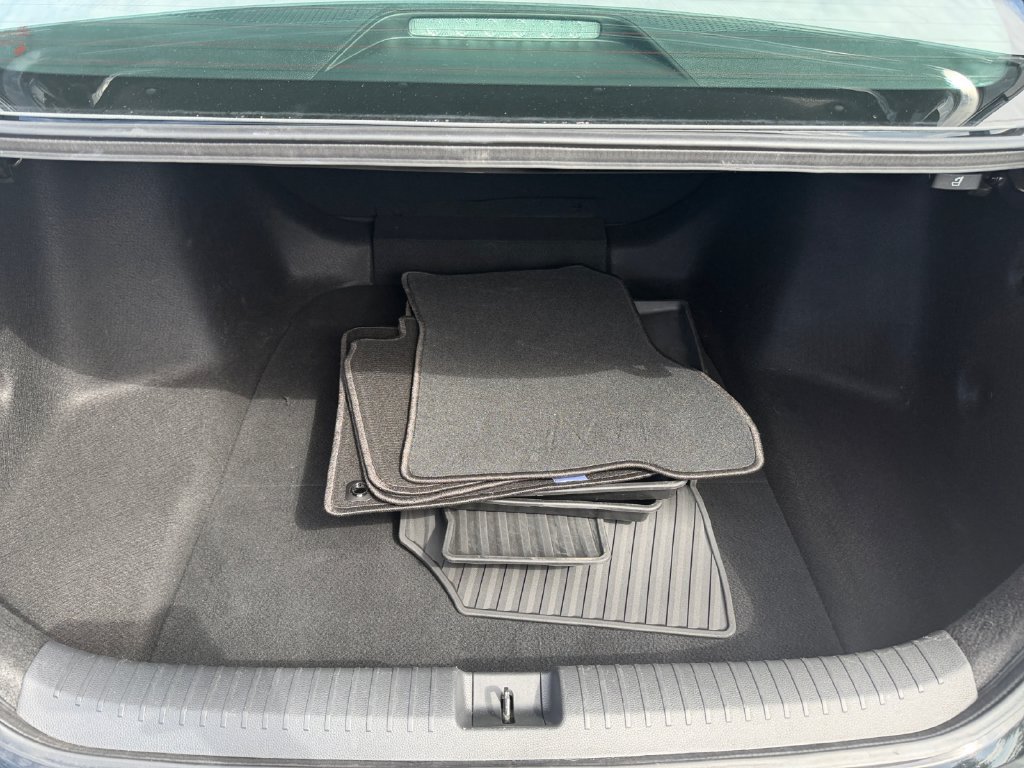 Used 2024 Honda Accord LX image 24