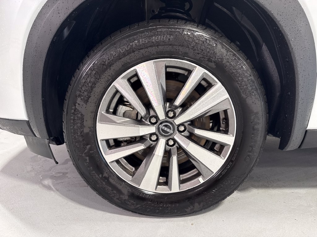 Used 2026 Nissan Pathfinder SL FWD image 47