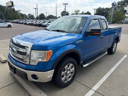 Used 2014 Ford F150 XLT w/ XLT Chrome Package RWD image 4
