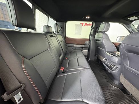 Used 2021 Ford F150 Lariat w/ Max Trailer Tow Package AWD/4WD image 49