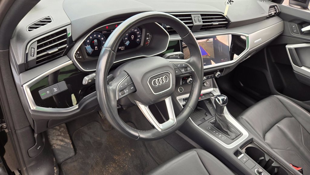 Used 2024 Audi Q3 2.0T Premium AWD/4WD image 9