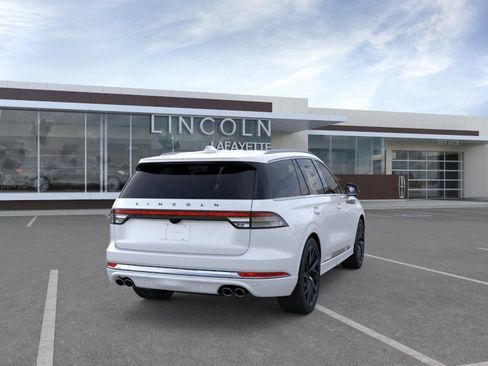 New 2026 Lincoln Aviator Black Label AWD/4WD image 8