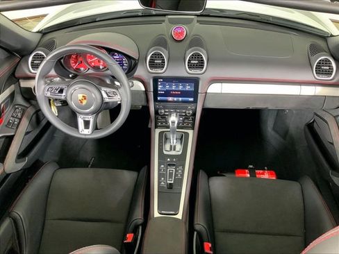 Certified 2021 Porsche 718 Boxster Spyder RWD image 12