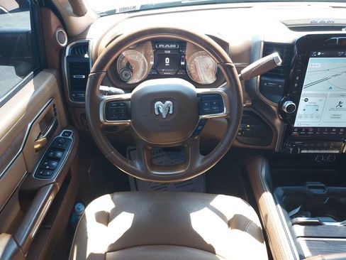 Used 2022 RAM 2500 Limited AWD/4WD image 16