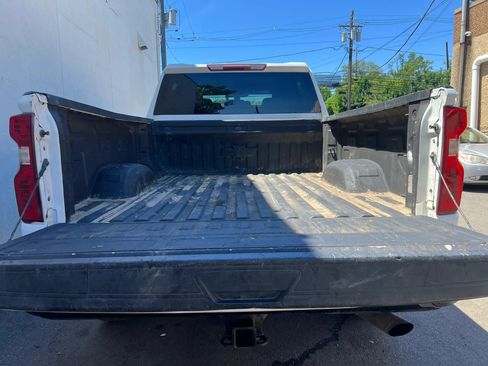Used 2020 Chevrolet Silverado 2500 W/T w/ WT Convenience Package AWD/4WD image 9