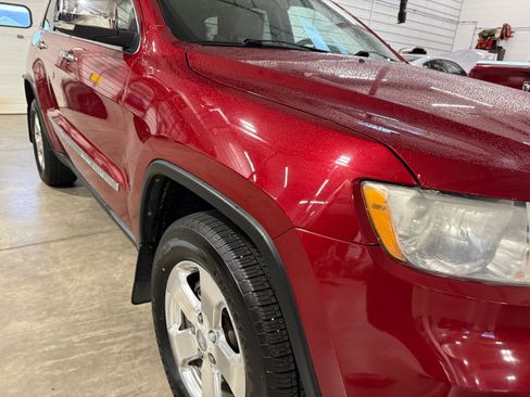 Used 2013 Jeep Grand Cherokee Limited w/ Luxury Group II image 5