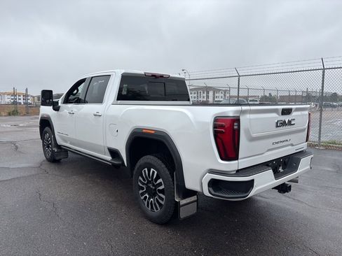 Used 2025 GMC Sierra 3500 Denali Ultimate AWD/4WD image 6