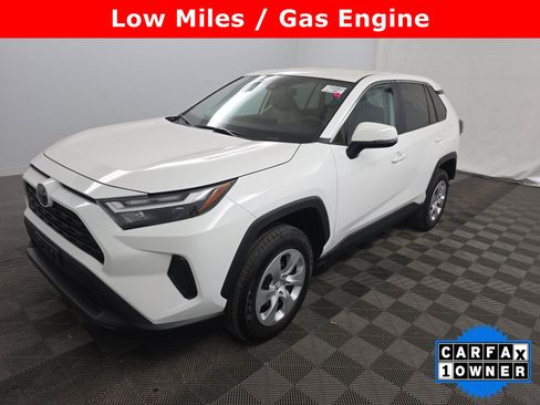 Used 2025 Toyota RAV4 LE image 1