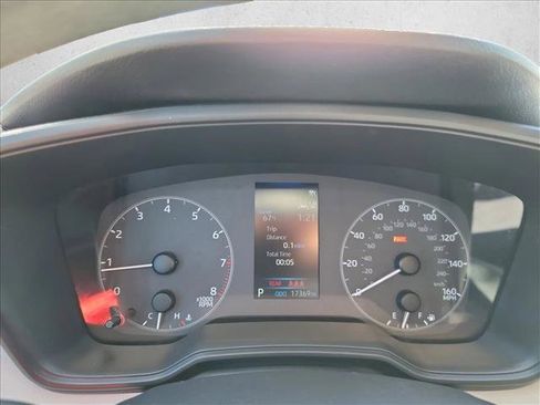 Used 2025 Toyota Corolla LE image 19