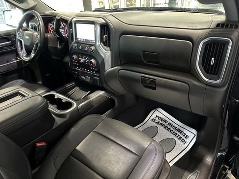 Used 2022 Chevrolet Silverado 1500 LTZ image 30