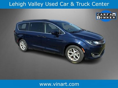 Used 2018 Chrysler Pacifica Touring Plus w/ Tire & Wheel Group