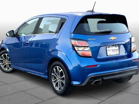 Used 2017 Chevrolet Sonic LT w/ Convenience Package image 11