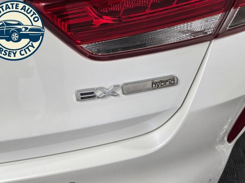 Used 2017 Kia Optima EX w/ Technology Package FWD image 37